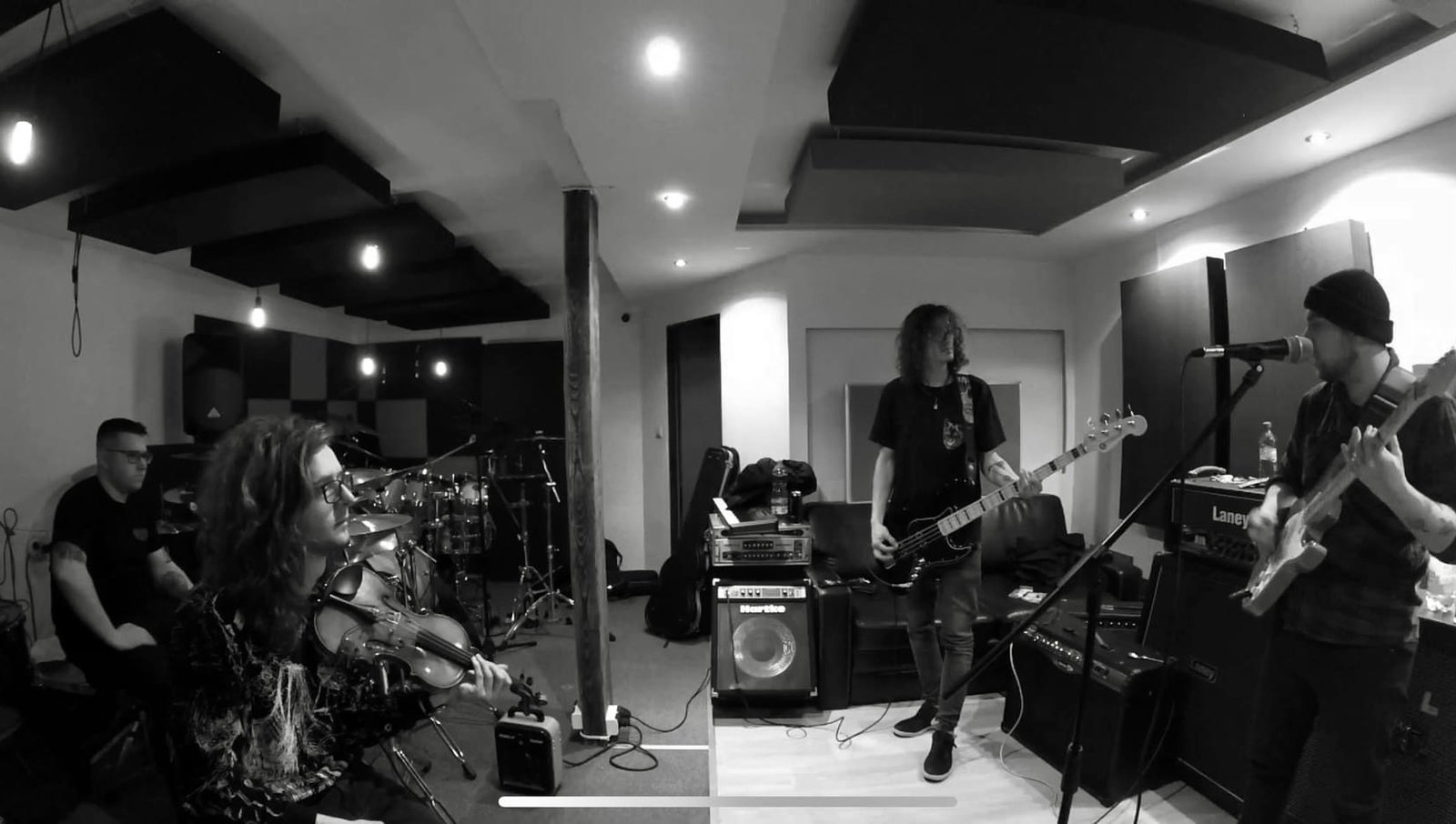 Point Nemo mostra a força do metalcore polonês